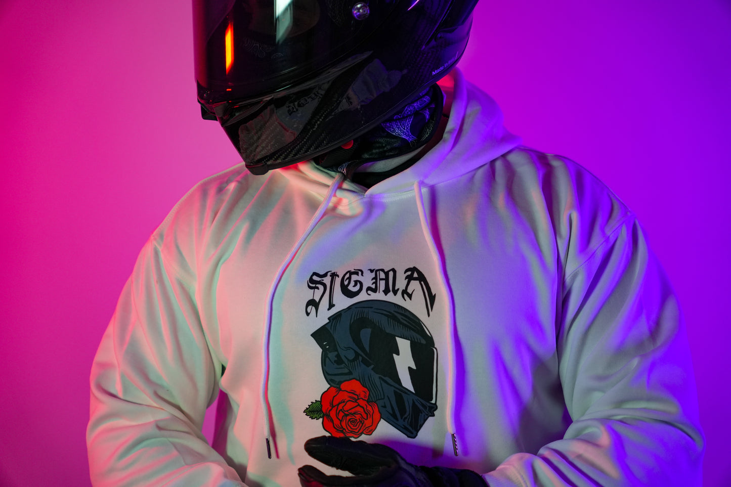 Sigma™- (white)catch me if you can